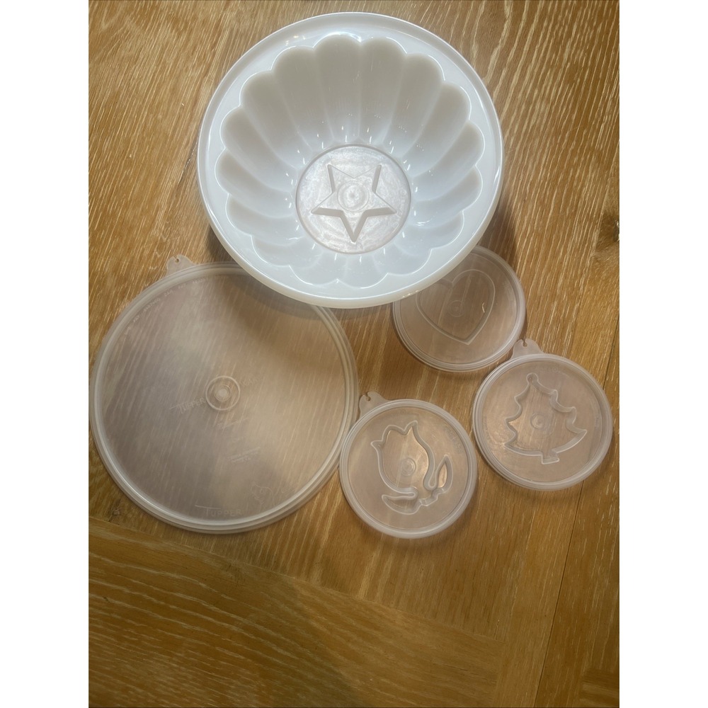 Tupperware Vintage Jello Mold Jel-N-Serve w/ Lid d & Star, tree, tulip, heart